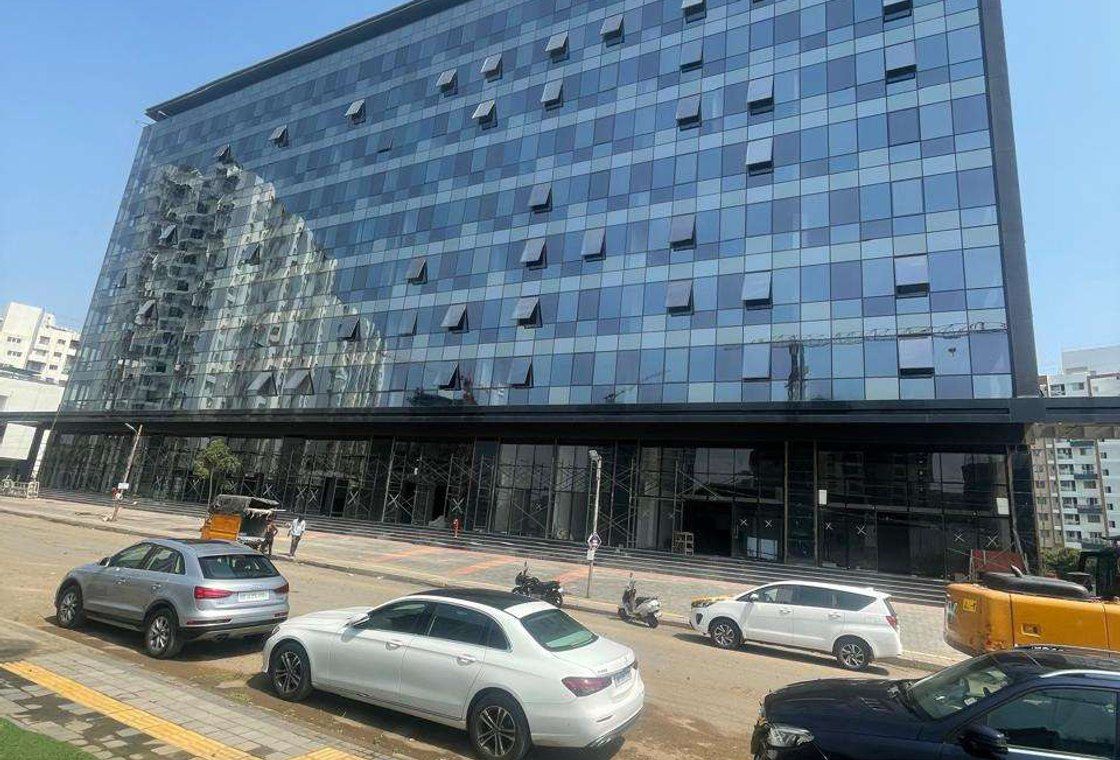 Glass facade of Wakad Business Bay